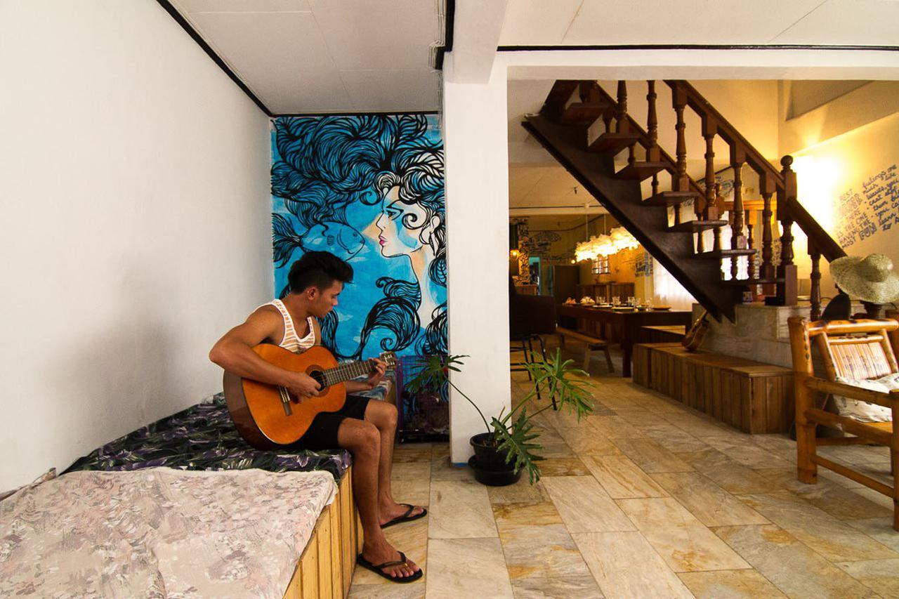 Go Surfari House Hostel Балер Екстериор снимка